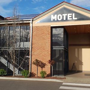 Hogans Motel